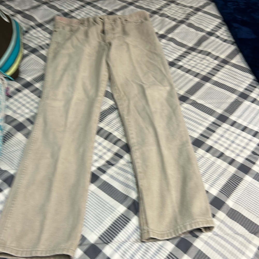 Men’s tan wrangler jeans size 35x34